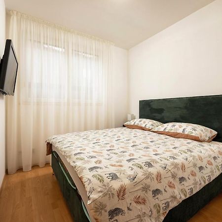 Nivi Apartment สปลิท ภายนอก รูปภาพ